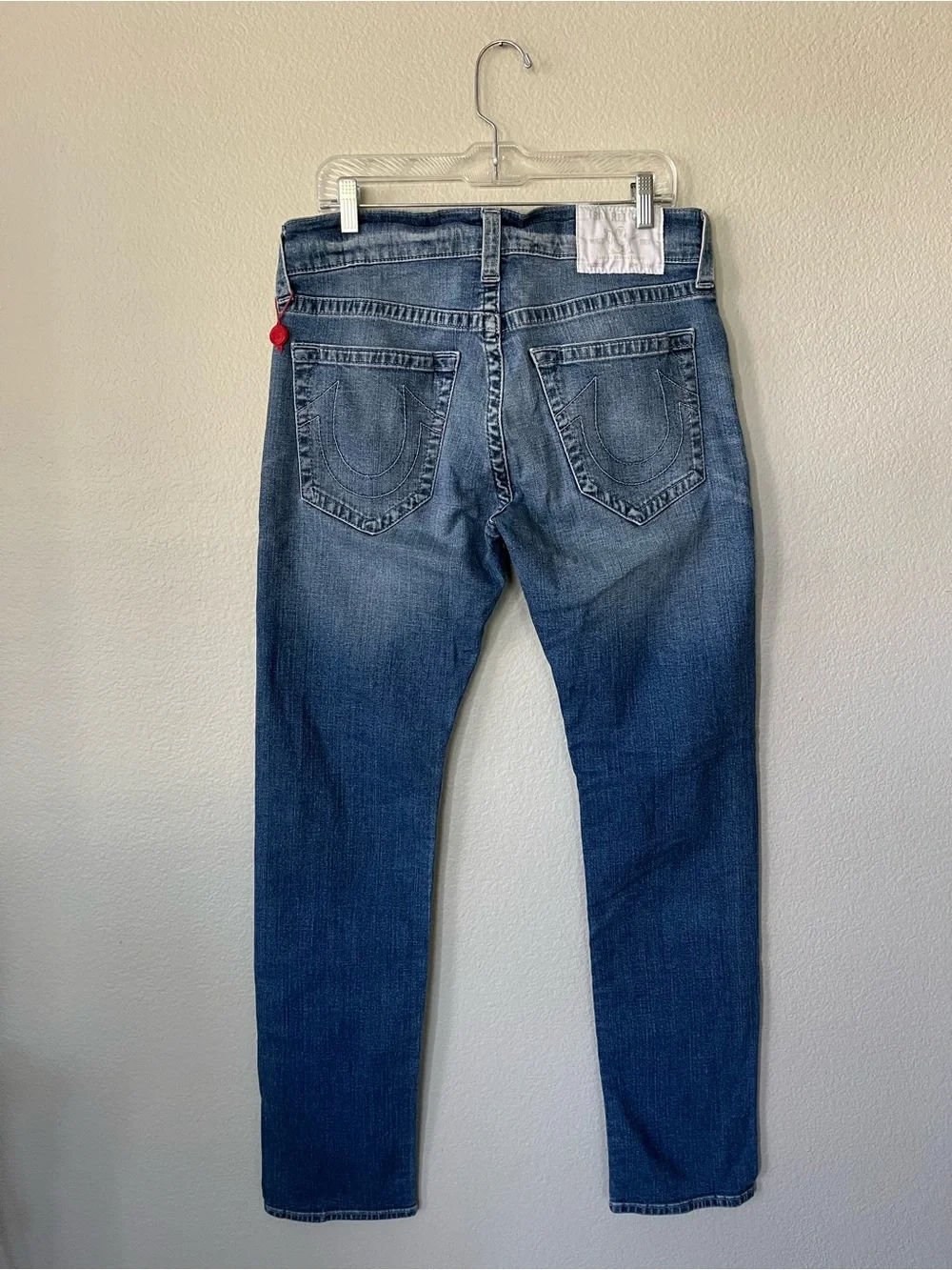 True Religion Geno Slim No Flap Pockets Jeans in Medium Wash Men's Size 32x32